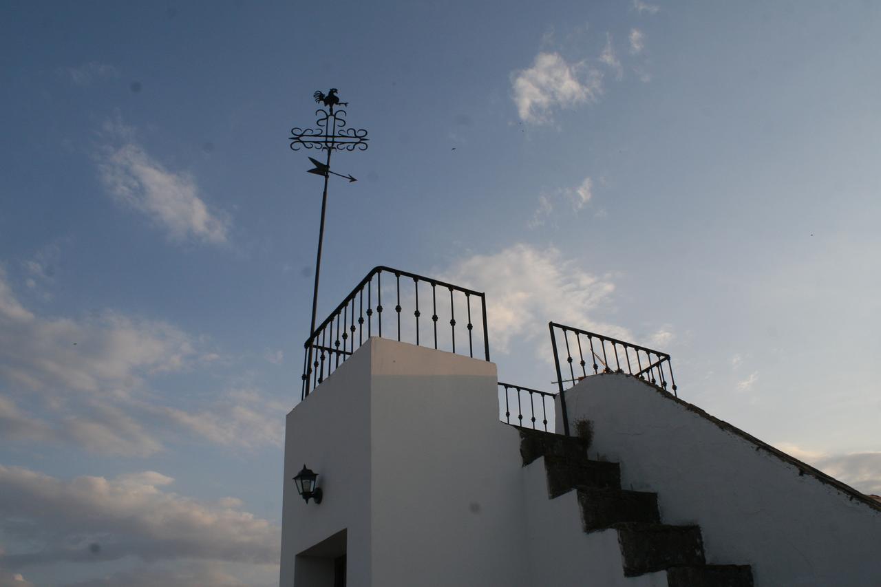 Hotel Rural Las Grullas Villanueva del Fresno Exterior photo