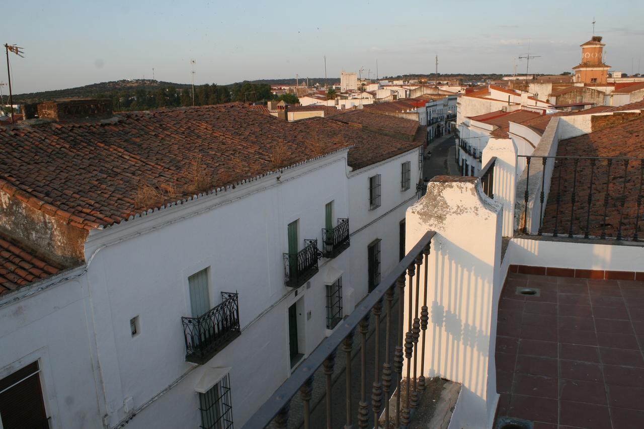 Hotel Rural Las Grullas Villanueva del Fresno Exterior photo